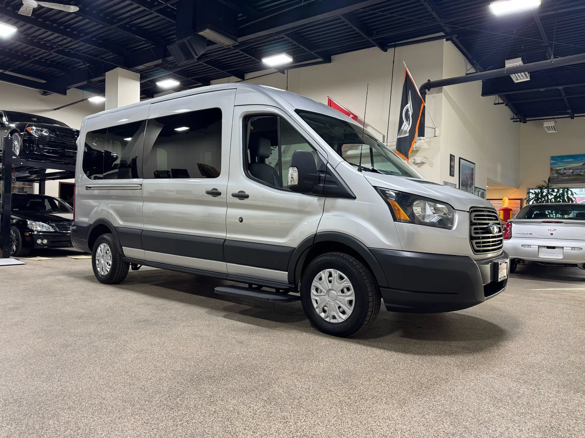 Used 2015 Ford Transit 350 148 Medium Roof RWD image 4