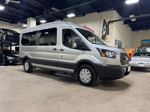 Used 2015 Ford Transit 350 148 Medium Roof image 4