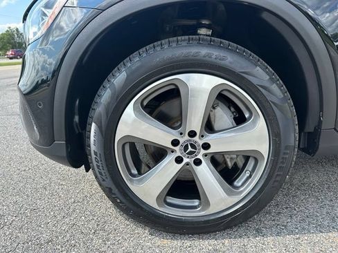 Used 2022 Mercedes-Benz GLC 300 4MATIC image 9