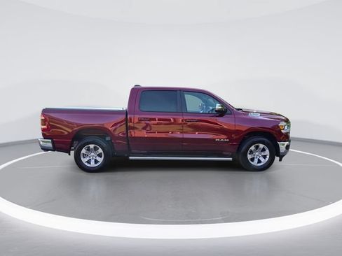 Used 2024 RAM 1500 Laramie AWD/4WD image 9