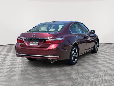 Used 2017 Honda Accord EX-L image 3