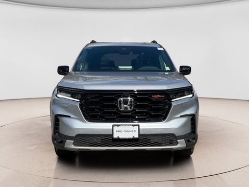 Used 2024 Honda Pilot TrailSport image 8