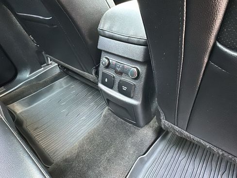 Used 2017 Ford Explorer Limited w/ Equipment Group 303A AWD/4WD image 26