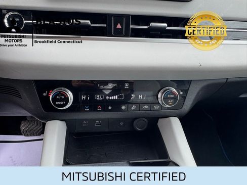 Used 2023 Mitsubishi Outlander SEL AWD/4WD image 22