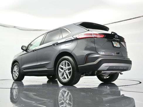 Used 2024 Ford Edge SEL image 53