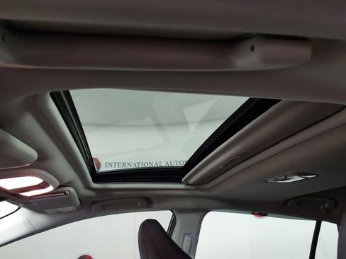 Certified 2025 Subaru Crosstrek 2.5i Premium AWD/4WD image 29