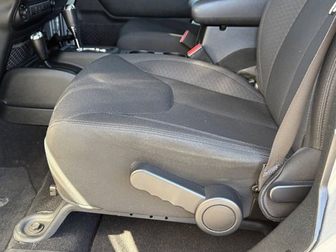 Used 2017 Jeep Wrangler Unlimited Sport w/ Quick Order Package 24S image 12