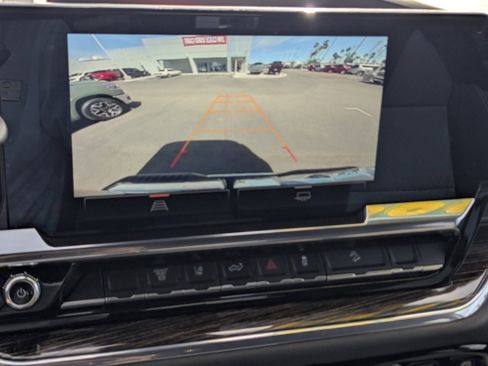 Used 2024 GMC Sierra 2500 SLE w/ SLE Value Package; AWD/4WD image 12