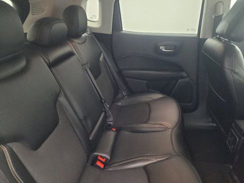 Used 2021 Jeep Compass Latitude AWD/4WD image 19