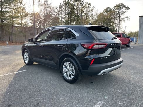 Used 2024 Ford Escape Active w/ Cold Weather Package image 7