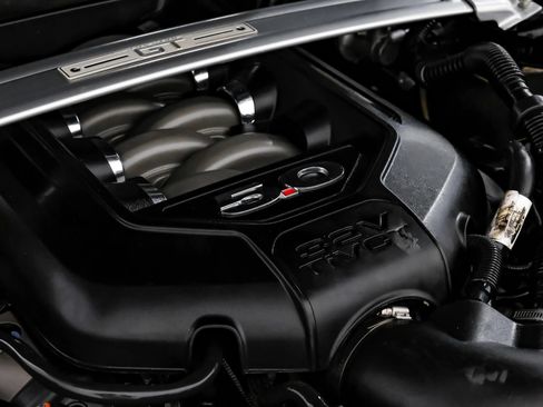 Used 2013 Ford Mustang GT Premium w/ Electronics Pkg RWD image 52