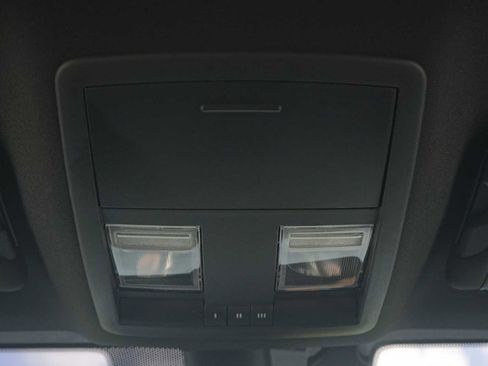 Used 2022 Dodge Challenger R/T w/ Blacktop Package image 25