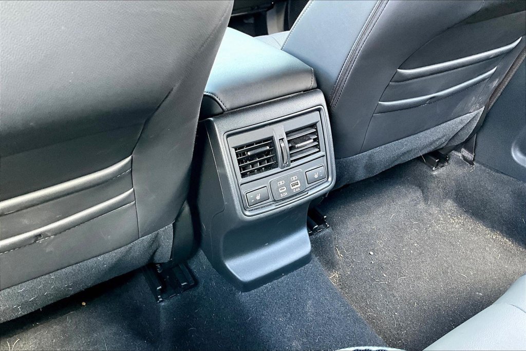 Certified 2026 Subaru Outback Limited XT AWD/4WD image 10