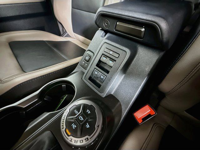 Used 2023 Ford Bronco Wildtrak AWD/4WD image 38