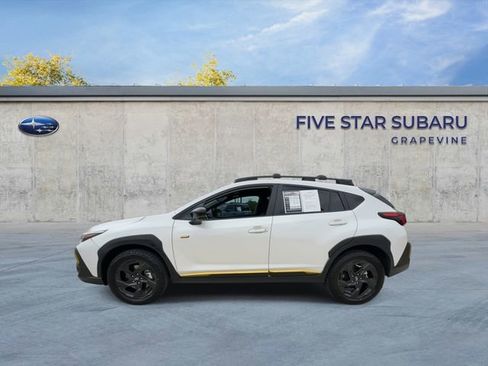 Used 2025 Subaru Crosstrek 2.5i Sport w/ Crosstrek Mirror Package image 5