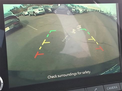 Used 2025 Nissan Sentra SR image 18