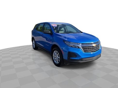 Used 2024 Chevrolet Equinox LS w/ LPO, Floor Liner Package AWD/4WD image 4