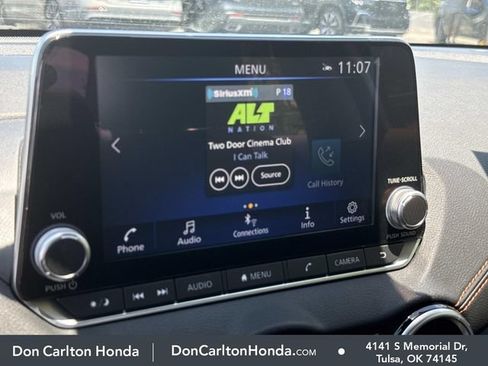 Used 2023 Nissan Sentra SR w/ SR Premium Package FWD image 17