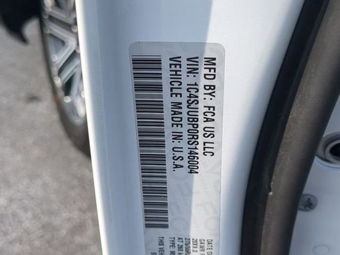 Used 2024 Jeep Wagoneer Series II w/ Flexible Seating Group image 40