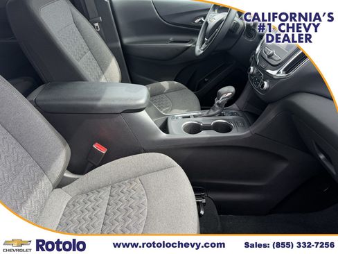 Used 2024 Chevrolet Equinox LT AWD/4WD image 8