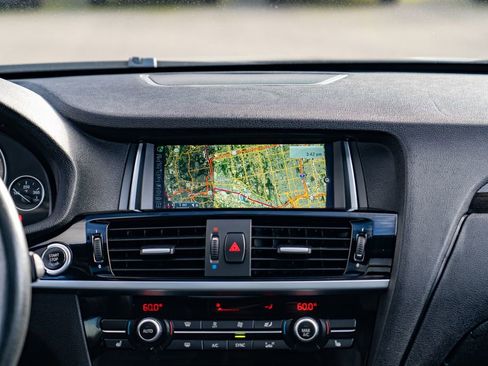 Used 2015 BMW X3 xDrive28i image 16