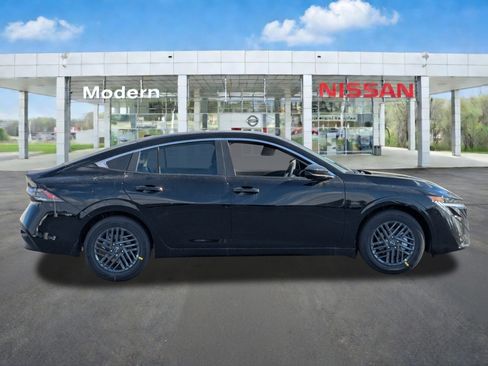 New 2026 Nissan Sentra SV FWD image 6