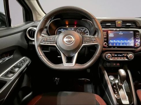 Used 2025 Nissan Versa SR w/ Trunk Package FWD image 5