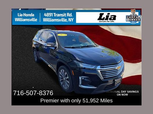 Used 2023 Chevrolet Traverse Premier AWD/4WD image 1