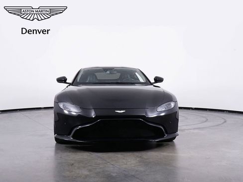 Used 2019 Aston Martin V8 Vantage Base image 11