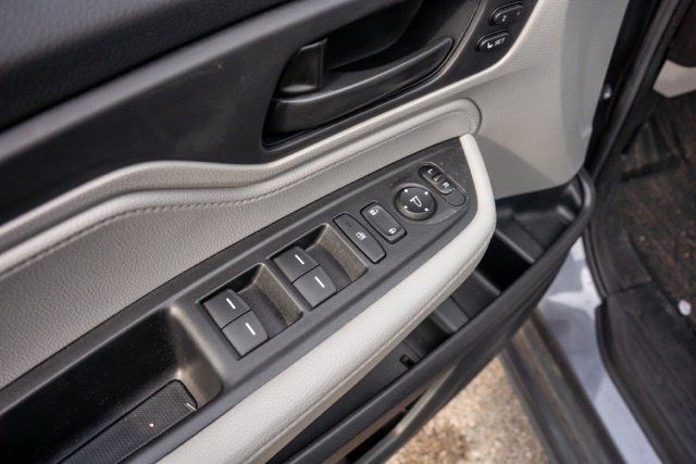 Used 2023 Honda Odyssey EX-L image 15