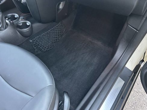 Used 2011 MINI Cooper Hardtop image 37