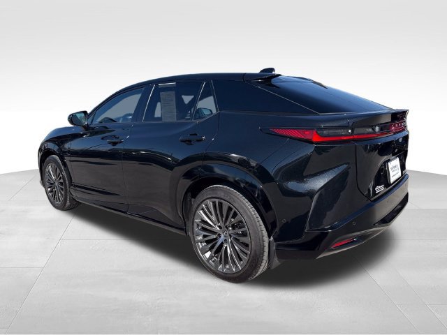 Used 2024 Lexus RZ 300e Premium w/ Accessory Package (2T) FWD image 3