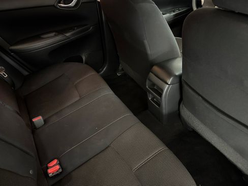 Used 2016 Nissan Sentra S FWD image 29