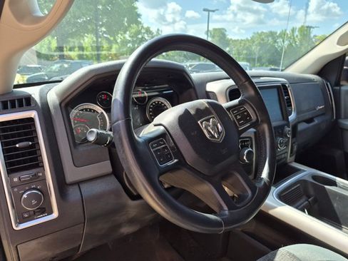 Used 2017 RAM 1500 Big Horn RWD image 9