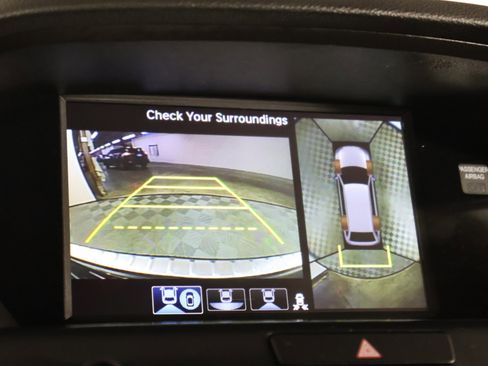 Used 2017 Acura MDX Sport Hybrid w/ Advance Pkg image 29