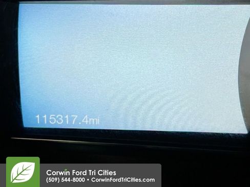 Used 2016 Ford Explorer Sport image 2