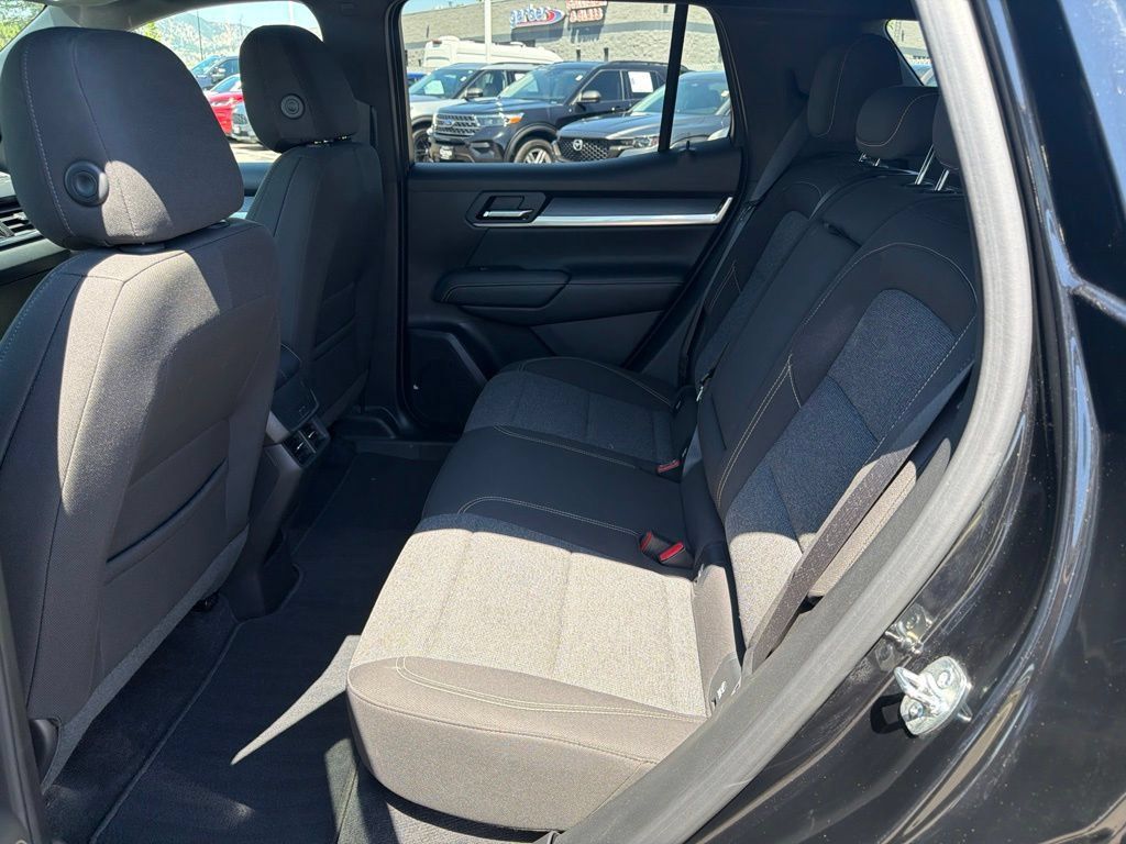 Used 2025 GMC Terrain Elevation AWD/4WD image 19