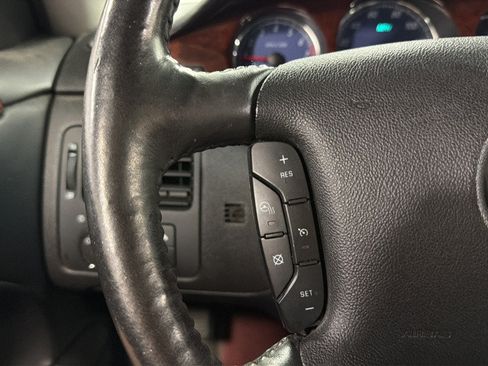 Used 2008 Buick Lucerne CXS FWD image 23