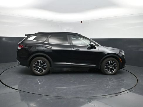 Used 2023 Kia Sportage EX w/ EX Premium Package AWD/4WD image 11