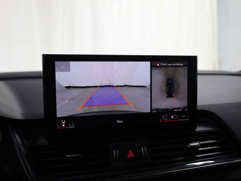 Used 2023 Audi SQ5 Premium Plus w/ Premium Plus Package image 32