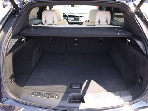 Used 2023 Cadillac XT4 Sport FWD image 7
