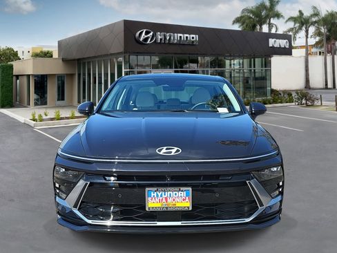 Certified 2025 Hyundai Sonata Limited image 8