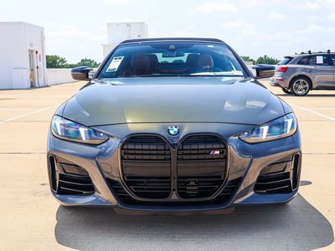 Used 2025 BMW 440i xDrive Convertible w/ Premium Package AWD/4WD image 2