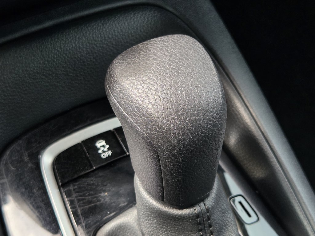 Used 2024 Toyota Corolla LE FWD image 21