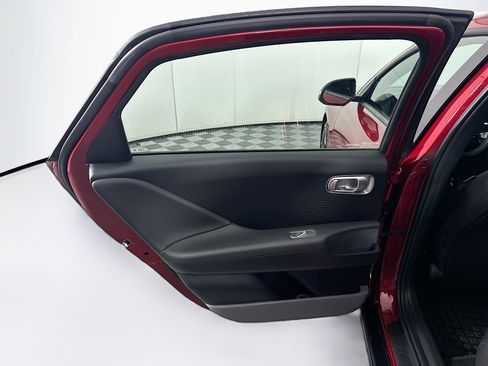 Used 2024 Hyundai Ioniq 6 SEL RWD image 25