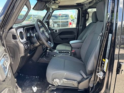 New 2026 Jeep Wrangler Unlimited Sport AWD/4WD image 16
