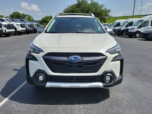 Used 2023 Subaru Outback Touring XT AWD/4WD image 2