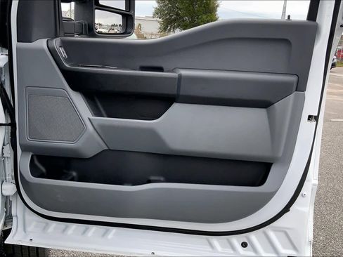 Used 2023 Ford F550 4x4 Crew Cab Super Duty image 22