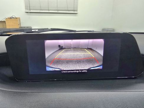 Used 2021 MAZDA MAZDA3 s image 20