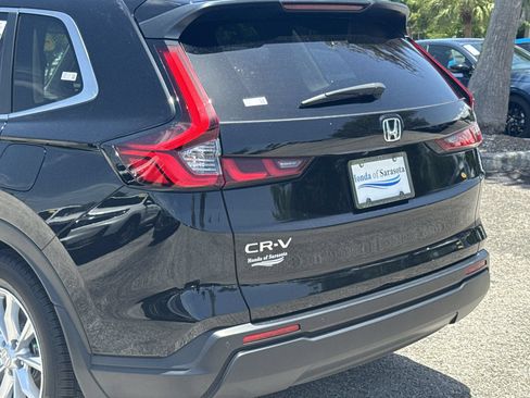 Used 2024 Honda CR-V EX-L image 11